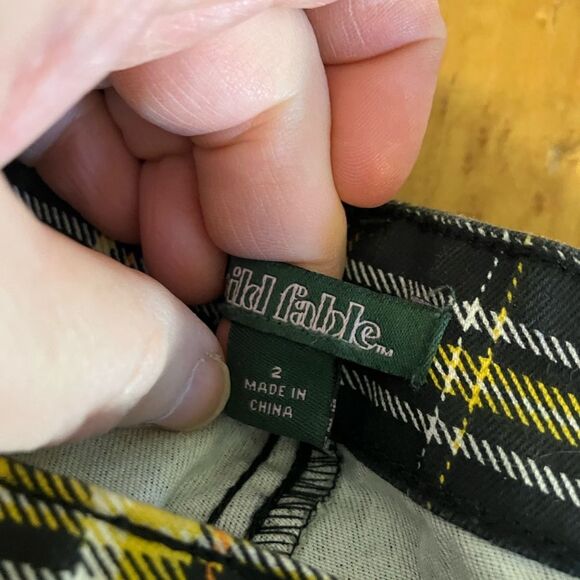 Wild Fable, plaid pants, yellow, black, white, size 2, excellent condition - Picture 4 of 4